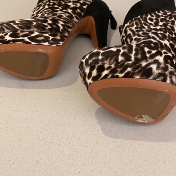 Alaia Booties Pony Hair - Picture 4 of 4